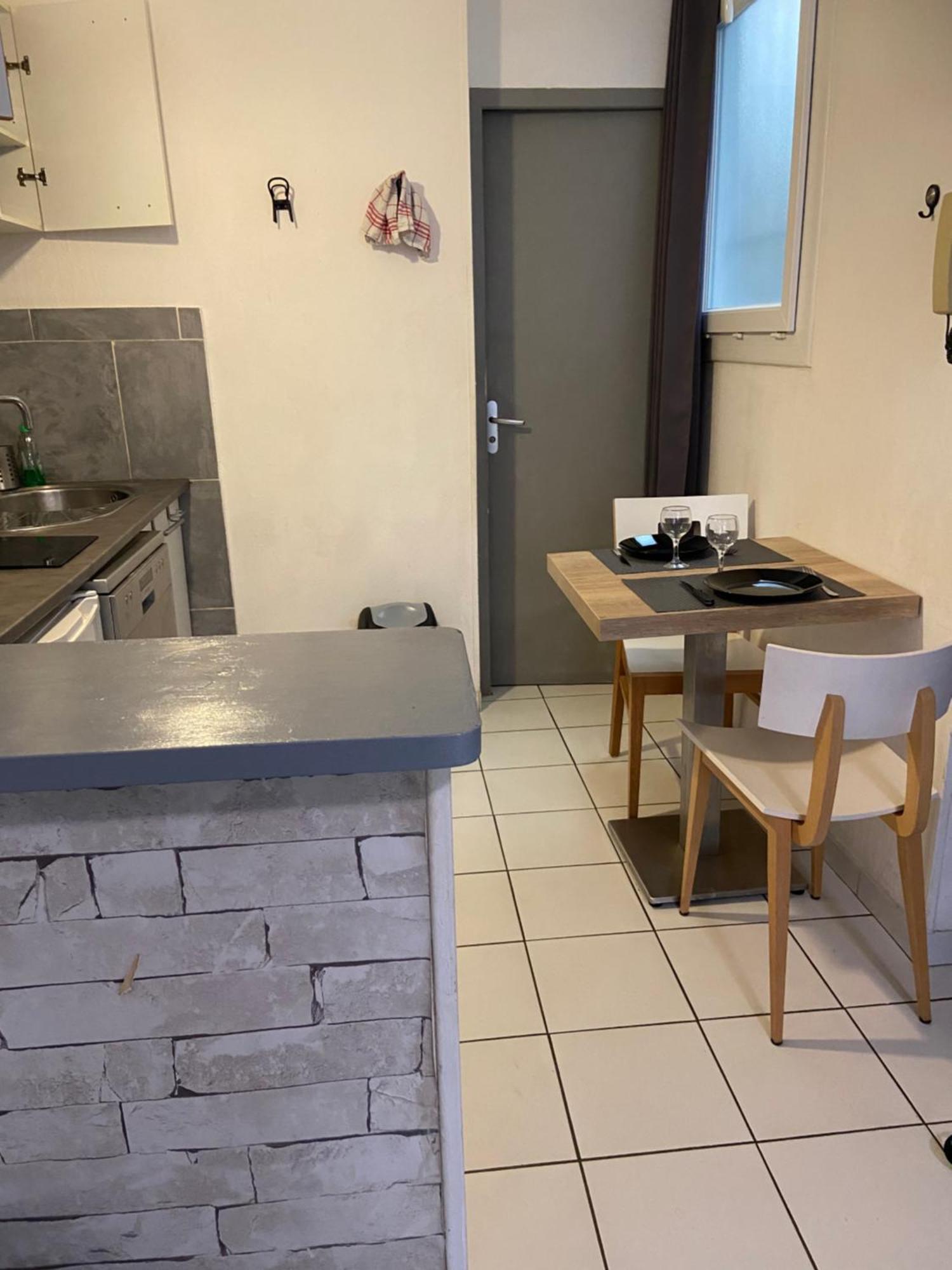 Studio Triangle Arene Gare Maison Carree Placette Nîmes Eksteriør bilde